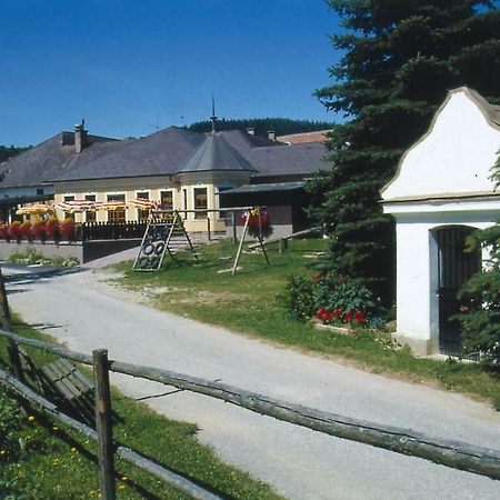 Krumbach  Gaestezimmer Buchegger מראה חיצוני תמונה