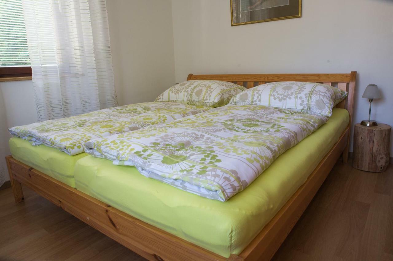 Krumbach  Gaestezimmer Buchegger מראה חיצוני תמונה